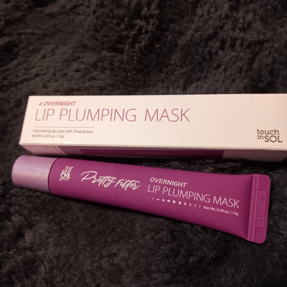 Touch in SOL Berry Filter Lip Plumping Mask - Purple